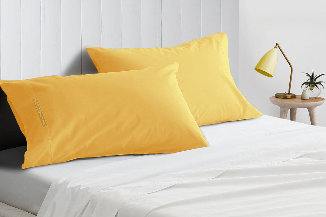 Golden Pillowcases Set
