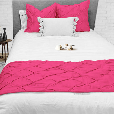 Hot Pink Pinch Bed Runner Set